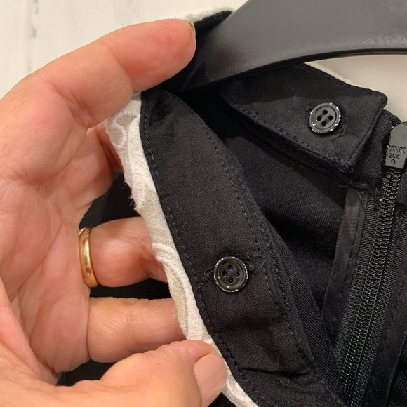 Sandro Paris black long sleeve top with lace collar. Size 1 (Small) - Picture 5 of 5